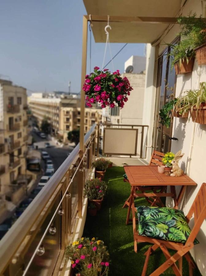St Paul'S Bay Central Apartment In Qawra St. Paul's Bay Buitenkant foto