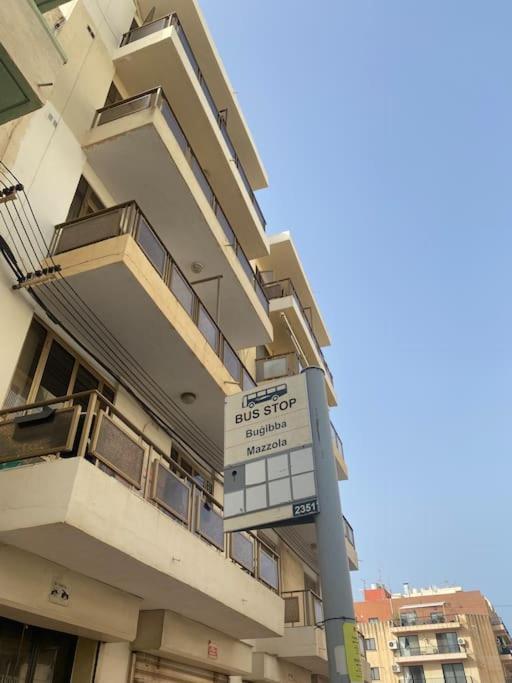 St Paul'S Bay Central Apartment In Qawra St. Paul's Bay Buitenkant foto
