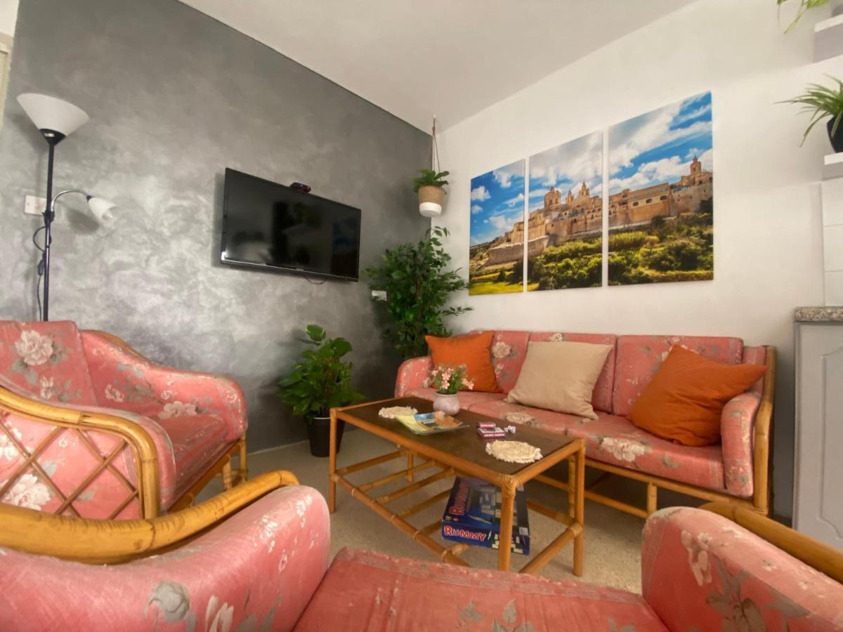St Paul'S Bay Central Apartment In Qawra St. Paul's Bay Buitenkant foto